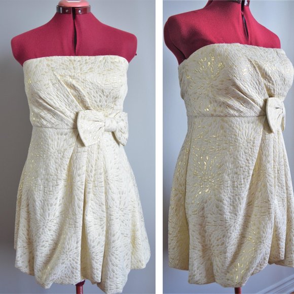 Short Evening Dress - Picture 3 of 3